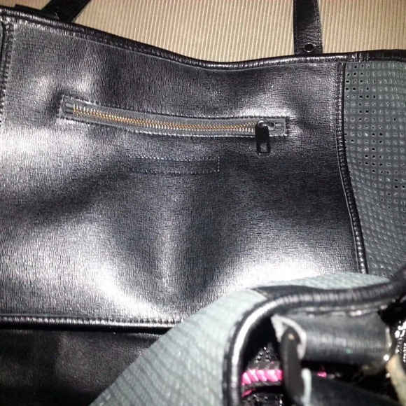 JUICY COUTURE-White/Black Perforated Large Tote-Lace Overlay-New - Picture 7 of 7